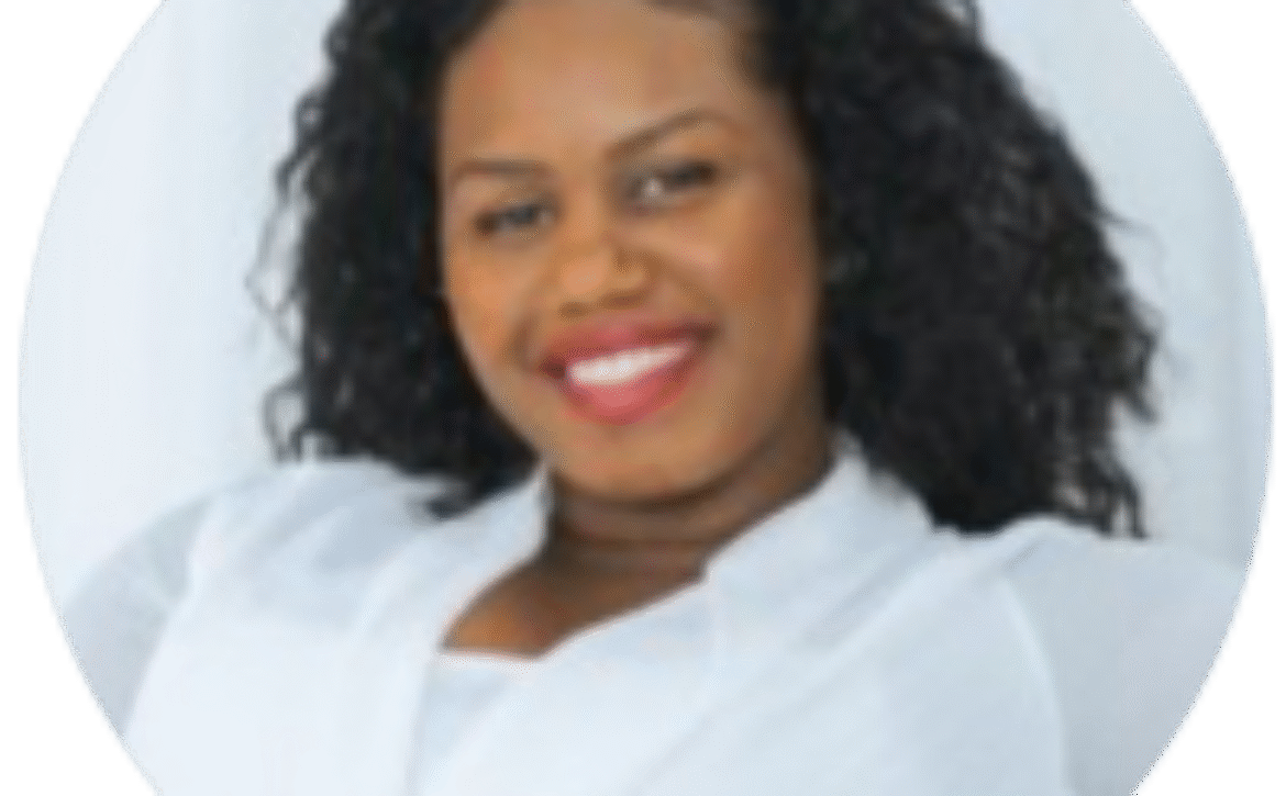 Headshot-Melisa-Ellis